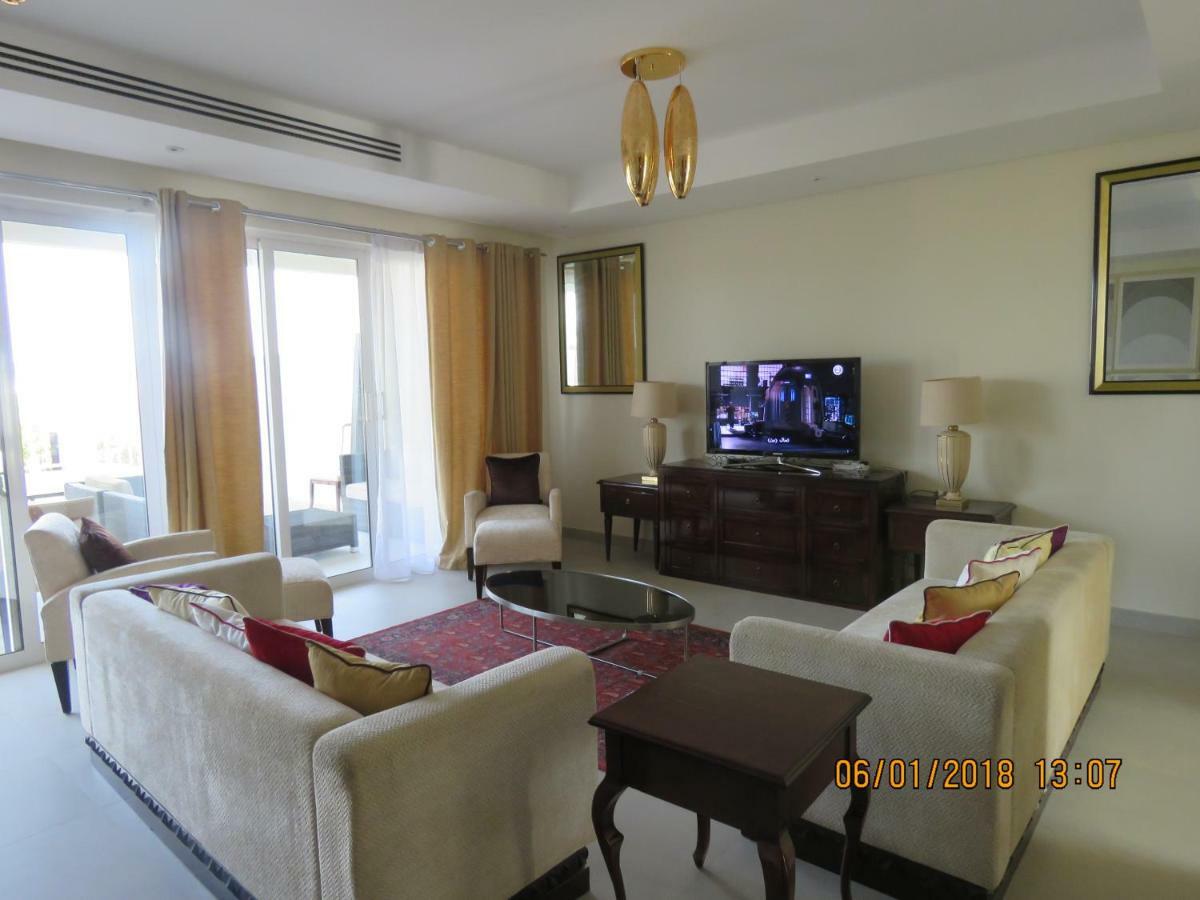 Luxury Holiday Suites Ρας Αλ Χαιμά Εξωτερικό φωτογραφία